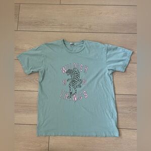 Women’s graphic tee